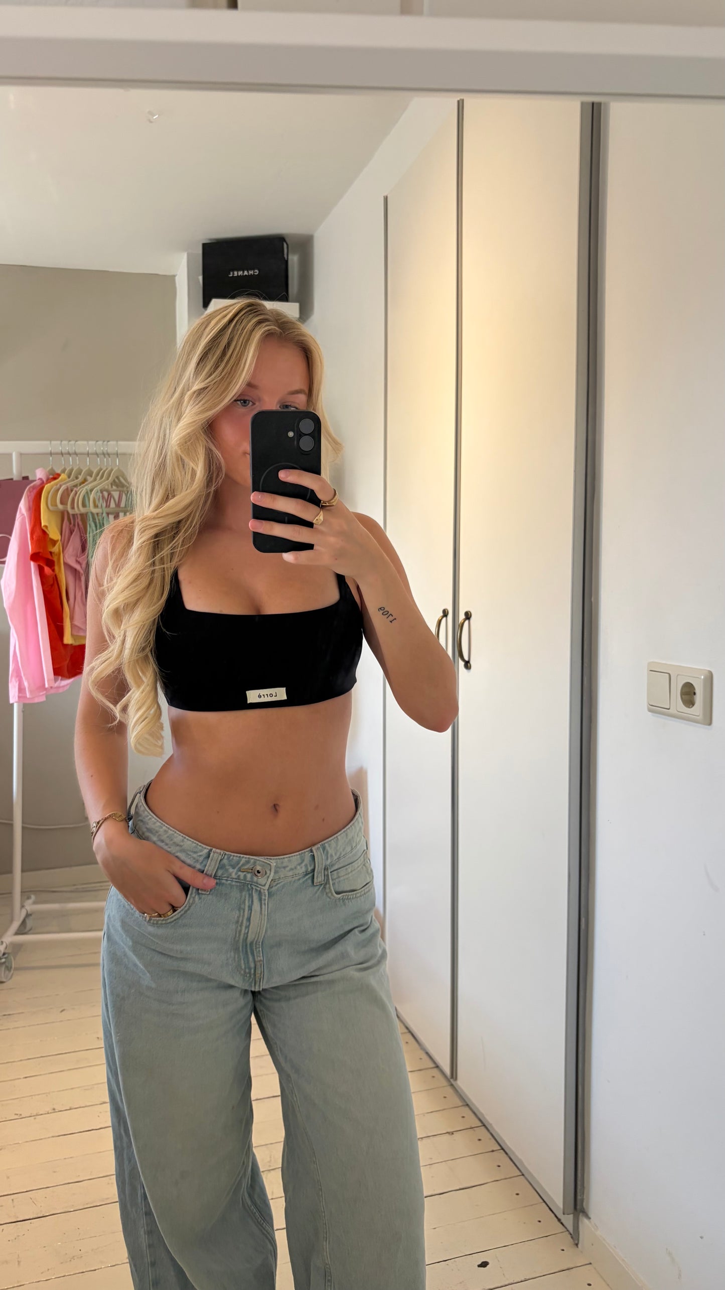 Flo top - zwart