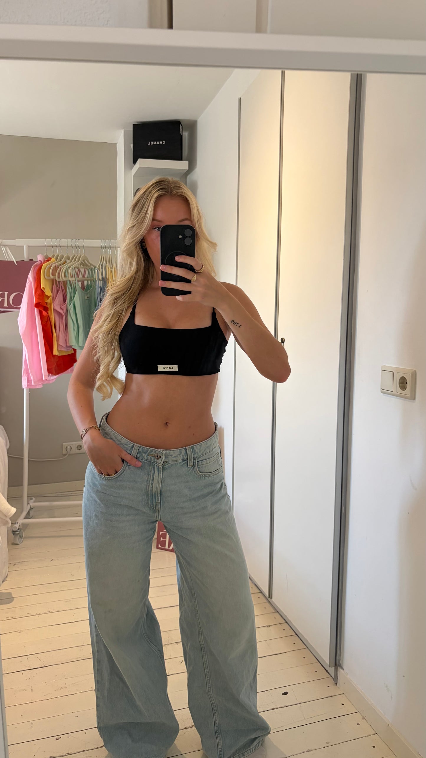 Flo top - zwart